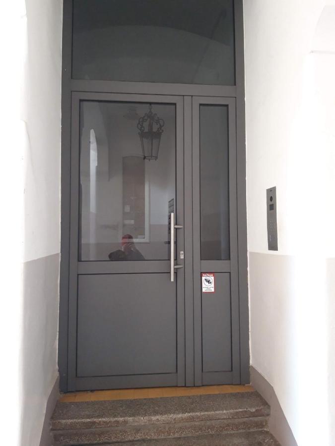 Studio B Загреб Экстерьер фото